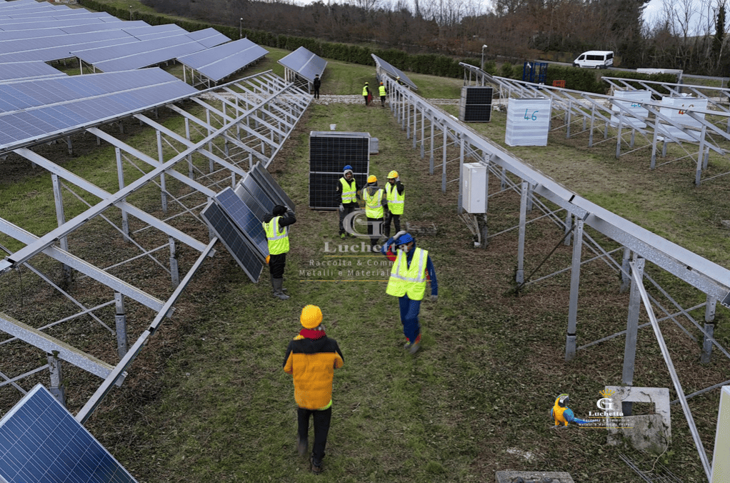 Smontaggio fotovoltaici e trasporto